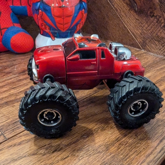 Spiderman decor bundle  Ty plush, water bottle & monster truck - Picture 3 of 8